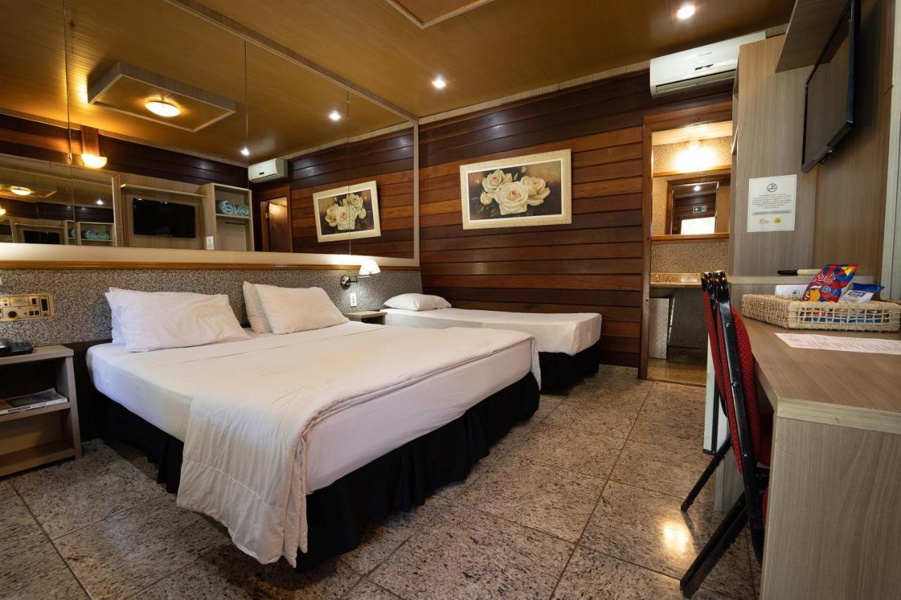 Hotel Green Hill Жуис-ди-Фора Экстерьер фото